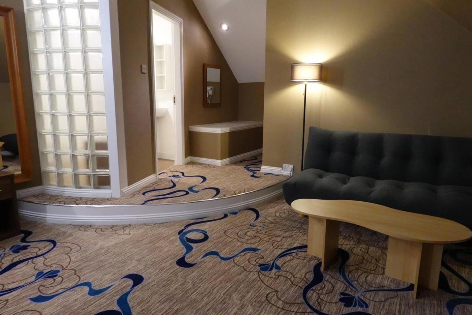 Kelpies Hotel Falkirk Extérieur photo