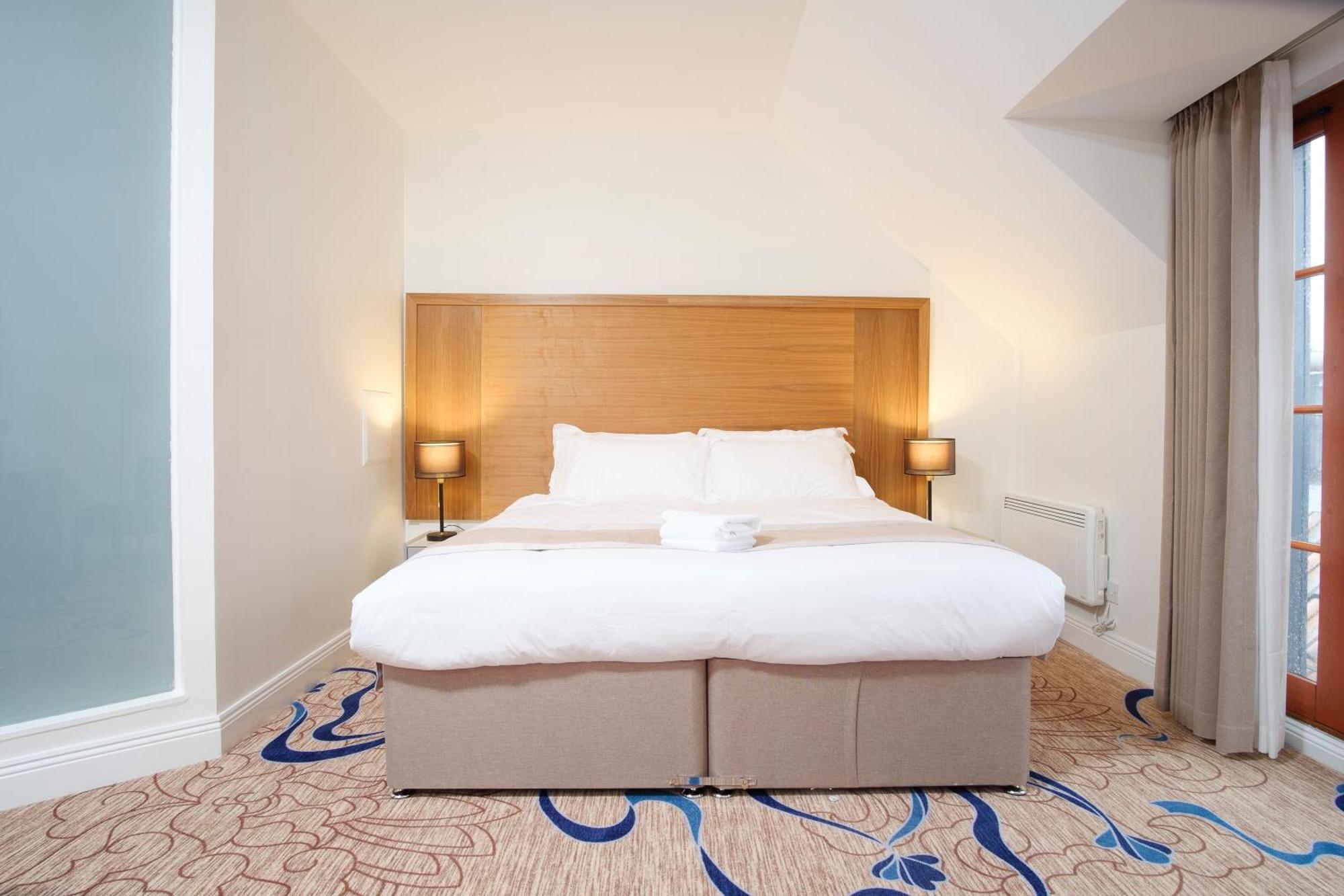 Kelpies Hotel Falkirk Extérieur photo